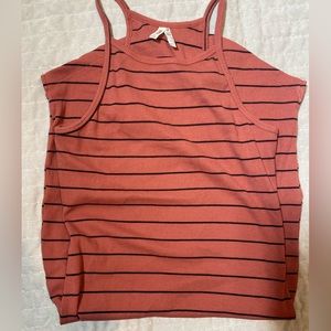 MUDD Woman’s form fitting dress